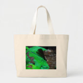 Blauwe Damselfly op een groen blad. Grote Tote Bag (Voorkant)