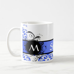 Blauwe demker en monogram koffiemok