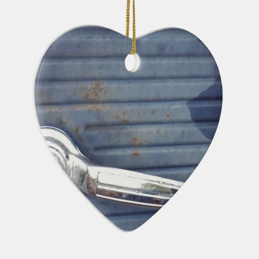  blauwe deur, zilverhandje keramisch ornament (Rechts)