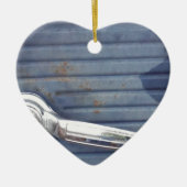  blauwe deur, zilverhandje keramisch ornament (Voorkant)