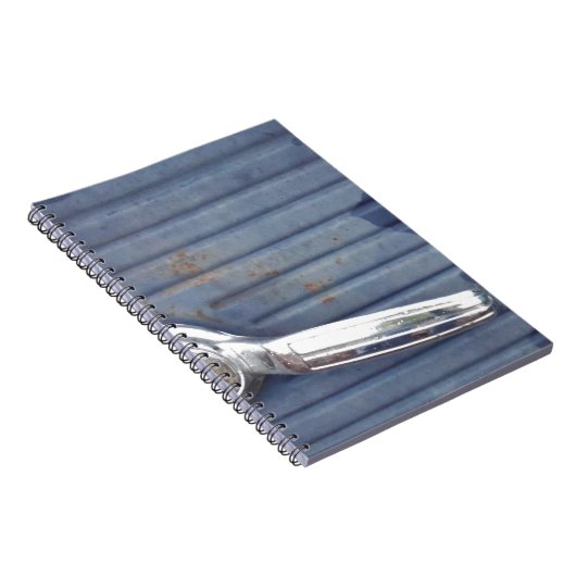  blauwe deur, zilverhandje notitieboek (Rechterzijde)