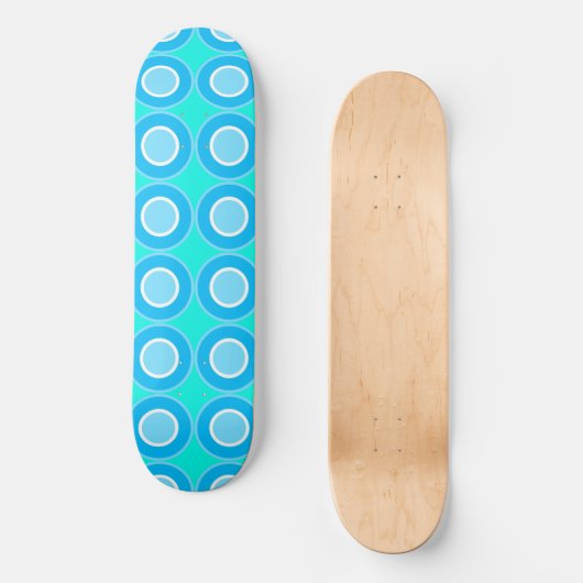 Blauwe donuts met vulling op turquoise persoonlijk skateboard (Voorkant)