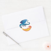 blauwe draak die vuur spuwt ronde sticker (Envelop)