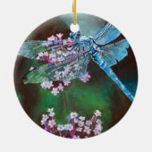 Blauwe dragonfly die op wilde knoflook rust keramisch ornament (Achterkant)
