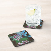 Blauwe dragonfly die op wilde knoflook rust onderzetter (Rechterzijde)