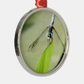 Blauwe Dragonfly op een groen blad Metalen Ornament (Rechts)