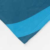 Blauwe, eenvoudige, moderne, koele golfabstractie fleece deken (Hoek)