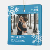 Blauwe Eerste Kerstmis Mr. & Mrs Custom Foto Keramisch Ornament (Links)