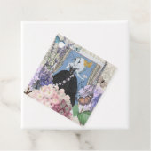 Blauwe elegante vrouw bloemrijke fancy jurk  bedankjes labels (In situ)