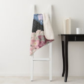 Blauwe Elegante Vrouw Bloemrijke Fantasie Jurk Sherpa Deken (In situ)