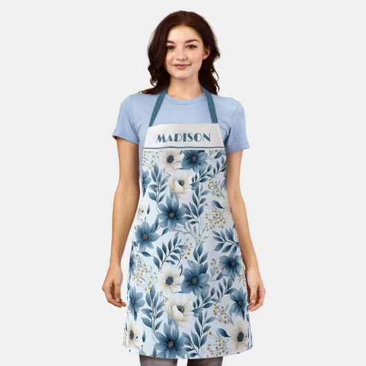 Blauwe en beige bloemen schort (Gedragen)