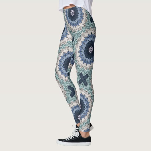 Blauwe en Blauwgroen Mandala met geometrische symm Leggings (Links)