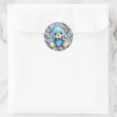 Blauwe en bruine gehaakte teddybeer ronde sticker (Tas)