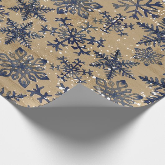 Blauwe en bruine Waterverf Snowflake Pattern Cadeaupapier (Hoek)