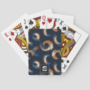 Blauwe en bruine wervelcirkel op donkere achtergro pokerkaarten