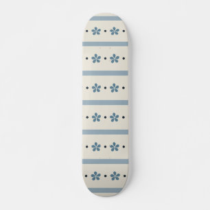 Blauwe en Crème Strepen en Bloemen Persoonlijk Skateboard