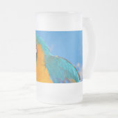 Blauwe en gele ara matglas bierpul (Voorkant rechts)