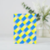 Blauwe en gele Oekraïne Geïnspireerde vredesanti-o Briefkaart (Staand voorkant)