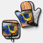 Blauwe en gele trein ovenwant & pannenlap set (Voorkant / Achterkant)