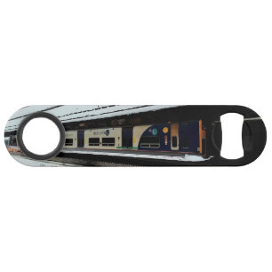 Blauwe en gele trein speed flessenopener