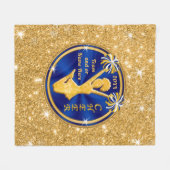 Blauwe en goudkleurige kronnen, Jouw tekst, KLEUR Fleece Deken (Voorkant (Horizontaal))