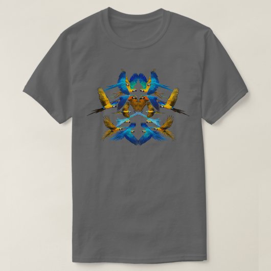 Blauwe en goudmakreel met zwarte achtergrond t-shirt (Design voorkant)