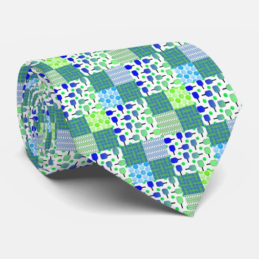 Blauwe en groene Pickleball Courts, Paddles & Ball Stropdas (Opgerold)