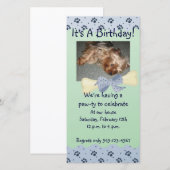 Blauwe en groene pootafdruk verjaardagsuitnodiging (Voorkant / Achterkant)