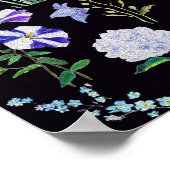 Blauwe en paarse bloemen zwarte achtergrond poster (Hoek)