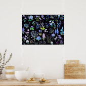 Blauwe en paarse bloemen zwarte achtergrond poster (Keuken)