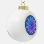 Blauwe en Paarse Snowflake Keramische Bal Ornament (Links)