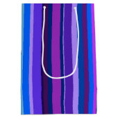 Blauwe en paarse verticale strepen medium cadeauzakje (Achterkant)
