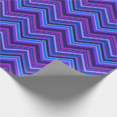 Blauwe en paarse zigzagstroken cadeaupapier (Hoek)