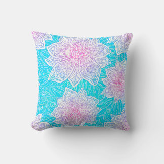 Blauwe en roze kleuren  bloemen naadloos kussen