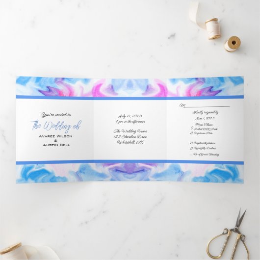 Blauwe en Roze Tie Dye Drieluik Uitnodiging (Binnen)