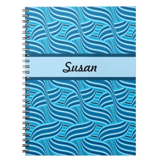 Blauwe en Turquoise Ribbony Swirls met naam Notitieboek (Voorkant)