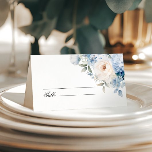 Blauwe en witte bloemen bruiloft plaatskaartje