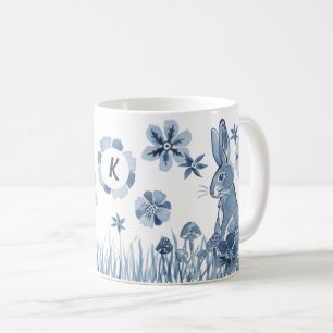 Blauwe en witte Bunny Flowers Monogram Paaskonijn Koffiemok