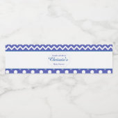 Blauwe en witte Chevron & Polka Dot Baby Waterfles Etiket (Enkel label)