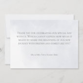 Blauwe en witte Floral Moderne bruiloft Hartelijk Bedankkaart (Achterkant)