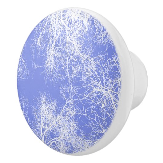 Blauwe en witte gesilhoueteerde bomen keramische knop (Rechts)