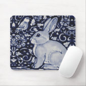 Blauwe en witte konijn met een Bird Tegel Design M Muismat (Met muis)