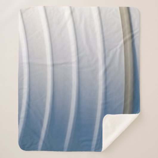 Blauwe en witte plastic verpakking sherpa deken (Voorkant)