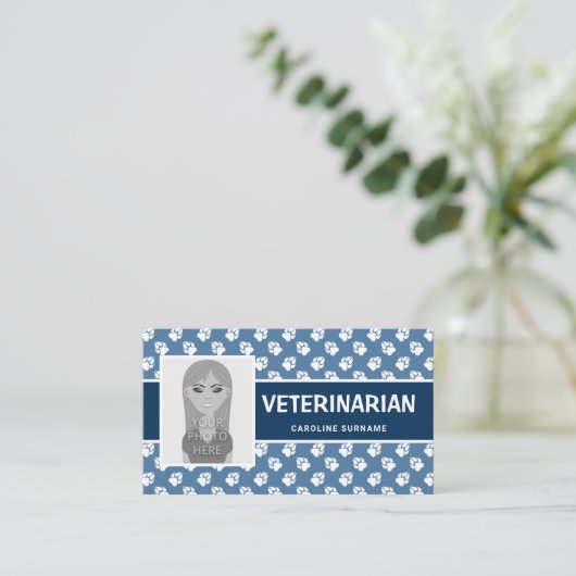 Blauwe en witte pokken met uw eigen fotodierenarts visitekaartje (Staand voorkant)