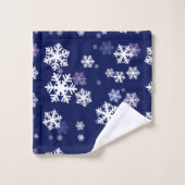 Blauwe en witte sneeuwvlokken op donkerblauwe gron bad handdoek (Wasdoekje)