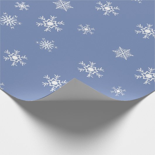 Blauwe en witte snowflakes kerst cadeaupapier (Hoek)