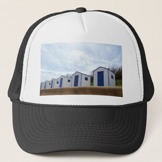 Blauwe En Witte Strandhuisjes Trucker Pet (Voorkant)