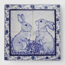 Blauwe en witte Tegel van Bunny Rabbit Clock Dedha