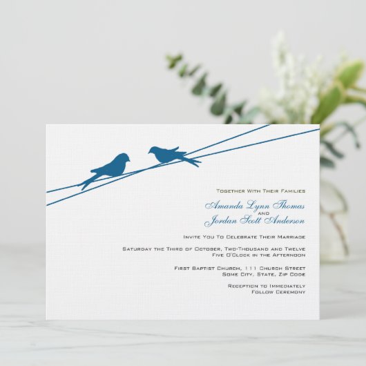 Blauwe en witte Tortelduifjes op een draad Kaart (Staand voorkant)