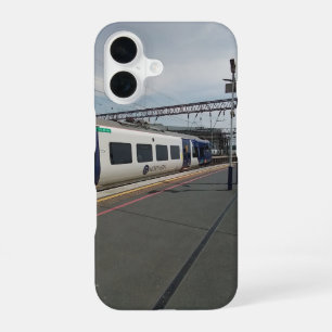Blauwe en witte trein iPhone 16 hoesje